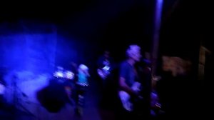 Бурапа регги дети играют на барабанах