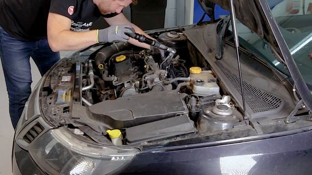 [RU] Замена свечей накаливания на автомобилях Saab , Opel (Vauxhall), Fiat, Alfa Romeo смотреть онлайн