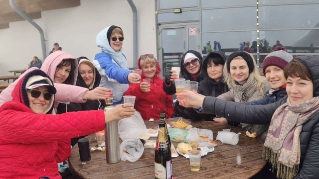 Праздничные дни 8 марта в "Русской Швейцарии" Сочи. смотреть онлайн