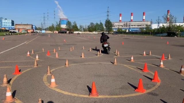 Восьмерка