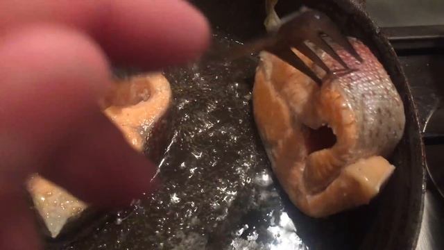 How to fry a salmon steak, fried fish, #fish, #fry, #steak смотреть онлайн