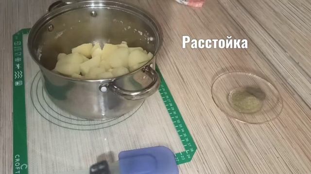 Пирожки на заварном тесте,по бабушкиному рецепту. Тесто дрожжевое заварное