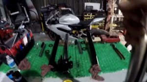 Yamaha r6 front fork Seal Change/ Замена Сальников Вилки на Мотоцикле