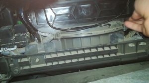 Замена салонного воздушного фильтра в авто Honda Accord 7