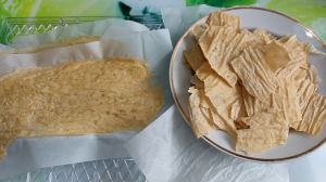 Сушим хмелевую закваску.