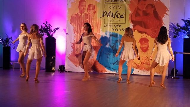 Kyiv Bachata Ladies Team Sin Censura Kyiv Dance Weekend 2019 show VID 20190308 223721 смотреть онлайн