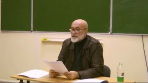 Юрий Казарин читает стихи