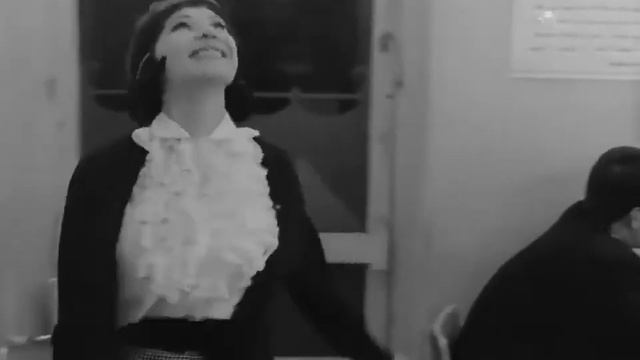 Anna Karina Dance in Vivre Sa Vie 1962 (new music) смотреть онлайн