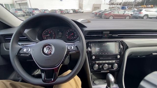 The 2021 Volkswagen Passat R Line Is A Crazy Inexpensive Family Sedan смотреть онлайн