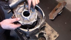 Выпресовка подшипника коленвала мотоцикла М-72,К-750,Днепр-12,Урал
