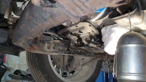 601000км.Шум двигателя, потеря давления масла на ХХ на Mobil1 ESP 5W-30.Опилки в поддоне?Shell 5W-4