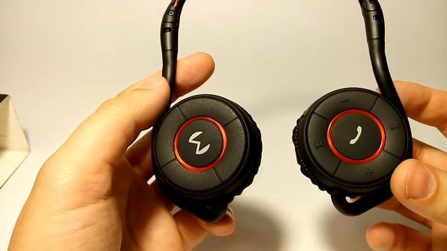 Обзор MOUDIO M100 Bluetooth 4.0 Sports Wireless Headphone смотреть онлайн