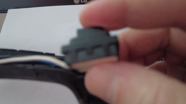 Hyundai Tucson TL - проблема в ручке водительской двери. Внутренности. смотреть онлайн