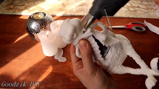 ИЗ ЛАМПОЧКИ Пасхальная Поделка Кролик в шляпе своими руками / DIY Easter craft Bunny of light bulb смотреть онлайн