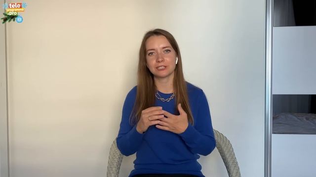 Не только черный и белый: модные цвета зимы-2022 смотреть онлайн