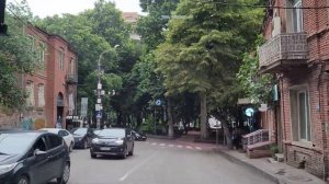 20.06.2023 Tbilisi. Ваке (улица Барнова - улица Палиашвили - улица Бердзенишвили - Чавчавадзе).