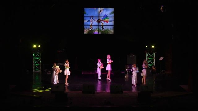 «Улыбка ребёнка» Народный коллектив «Ассоль плюс» и Образцовый коллектив «Ассоль» ЦДО г. Балаково.