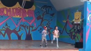 Дети танцуют 5 лет