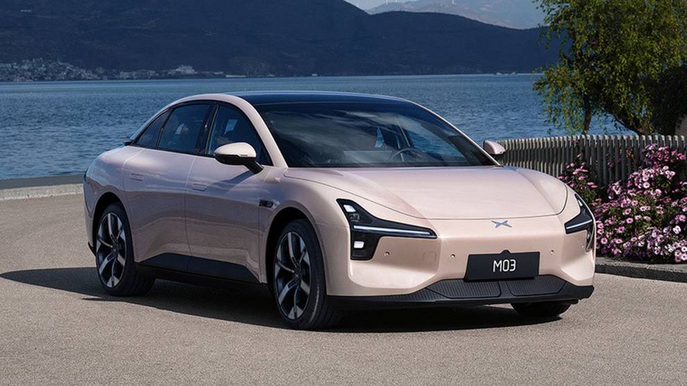 Интерьер и экстерьер Xpeng MO3 EV 2024 года в деталях
