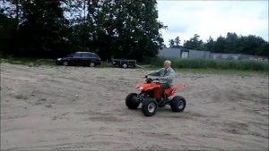 Aeon Cobra 220 uit 2006 testrit