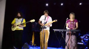 The WeWills (Молотов Коктейль) - Говорит Киев!