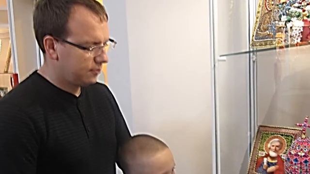 Библиотека 102. Открытие демонстрационной выставки "Заступница усердная“.
