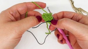 How to crochet Amigurumi around a foundation chain | Starting Amigurumi with a chain or oval