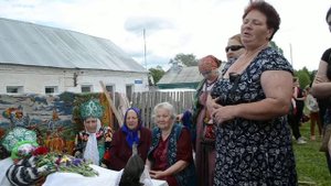 Стояла чудная сосна. Похороны Костромы
