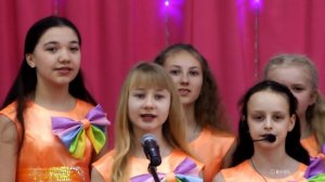 Средняя группа вокального коллектива "Звонкая радуга", песня "Рахмет саған, Отаным", ВКО, г.Курчато