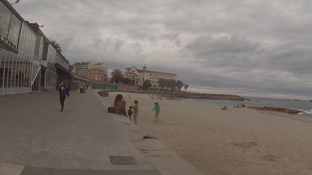 Северная Испания ХИХОН Семья Работа Дом смотреть онлайн