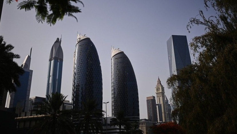 В Дубае загорелось жилое высотное здание