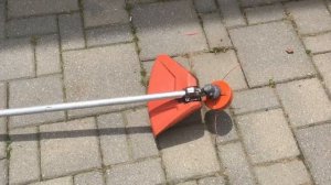 Husqvarna 225L Grass Trimmer