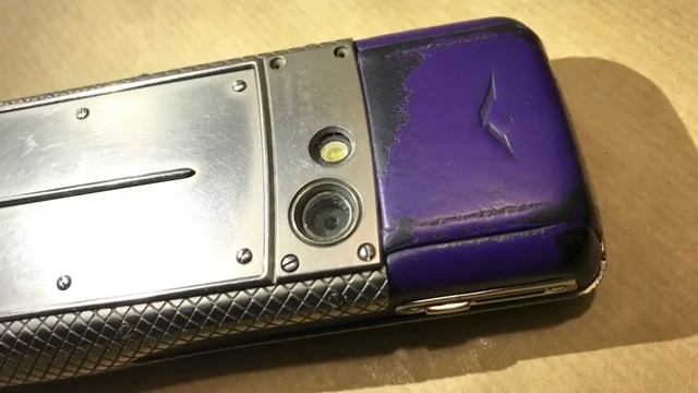 Vertu Ascent Ti Checked - реставрация кожаной вставки