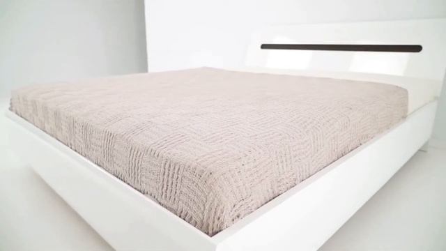 ВидеоОбзор EuroMebel: Двуспальная кровать коллекции Ацтека, Беларусь смотреть онлайн