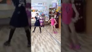 Танец раз ладошка два ладошка