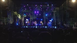 Oba Oba Samba House - Use Somebody / Otherside (Ao Vivo)