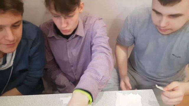 ОТКУСИ, ЛИЗНИ, НИЧЕГО ЧЕЛЛЛЕНДЖ! КТО ПРОИГРЫВАЕТ ТОТ ПОЛУЧАЕТ ЧАПАЛАХА смотреть онлайн