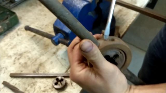 Простейший способ скручивания квадратного прута