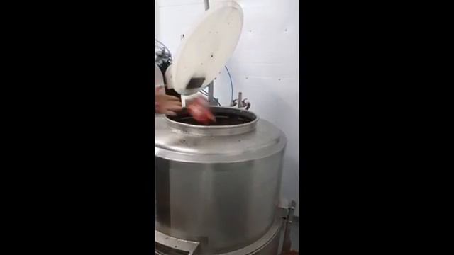 ноги КРС – Центрифуга обезволашивания ног, ушей, хвостов, ушей, губ, лобаша КРС смотреть онлайн