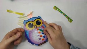 Детская поделка сова - плетение из ленточек     Children's craft owl - ribbon weaving