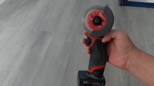 Аккумуляторная отрезная машина Milwaukee M12 FCOT-422X FUEL