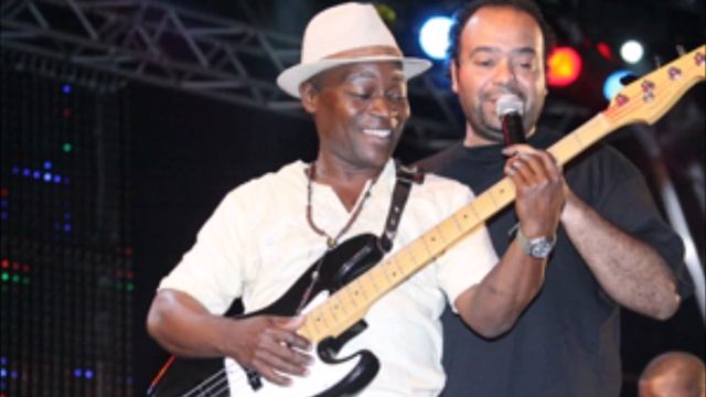 BEST OF PAULO FLORES MIX (KIZOMBA SEMBA) - DJ SPIDER смотреть онлайн