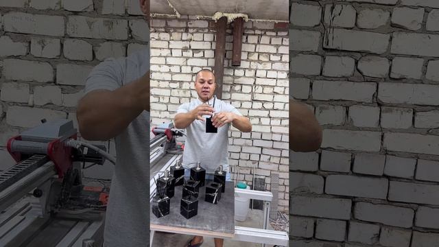 Запилил плитку под 45 градусов #Shorts