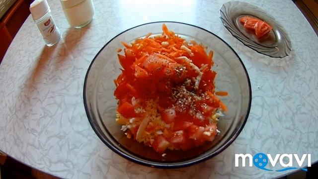 Салат из моркови с яйцом и помидором. Салатик Морковка.