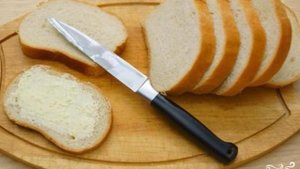 Гренки с чесноком и сыром в духовке