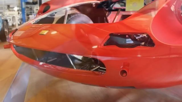 Ferrari Dino 206GT Restoration 【1968 Model】 смотреть онлайн