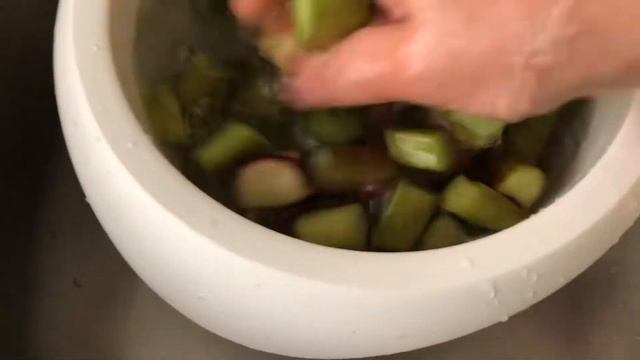 Rhubarb and Apricot Confiture with Lemon Peel // Конфитюр из Ревеня и Абрикоса с цедрой лимона смотреть онлайн