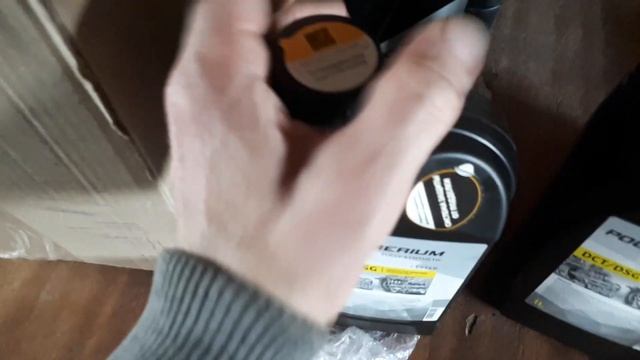 Фольксваген Тигуан 2021. Замена масла в DSG DQ-500. Не заливайте это масло в" шитую" коробку? смотреть онлайн