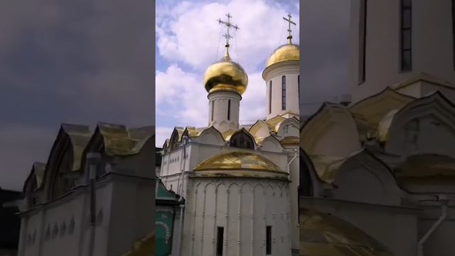 Свято-Троицкая Сергиева лавра. Крупнейший мужской монастырь Русской православной цекви. Храмы Росси