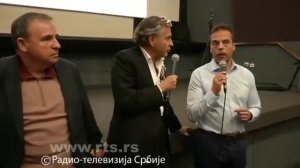 Bernard-Henri Lévy entarté à Belgrade